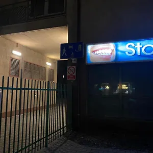 Zwykle Mieszkanie Na Wilenska, Trzy Przystanki Do Starego Miasta,dwa Przystanki Do Szpitala Praskiego , Варшава Польша